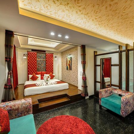 Hotel Saffron Leaf Дехрадун Екстериор снимка