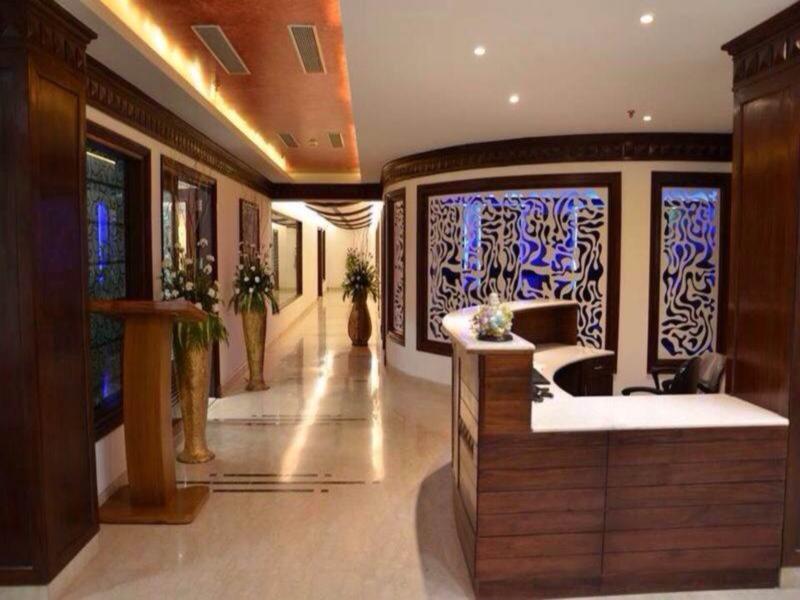 Hotel Saffron Leaf Дехрадун Екстериор снимка